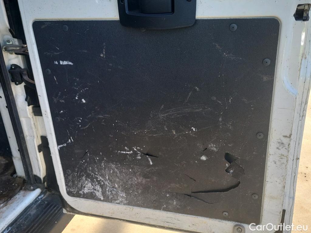  Peugeot  Boxer PEUGEOT  / 2014 / 4P / furgón 330 L1H1 BlueHDi 81KW (110CV) #1