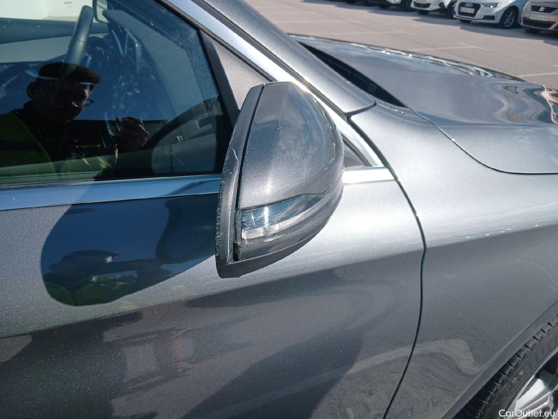  Mercedes  G-Klasee MERCEDES-BENZ Clase GLC / 2019 / 5P / todoterreno GLC 300 de 4MATIC #29