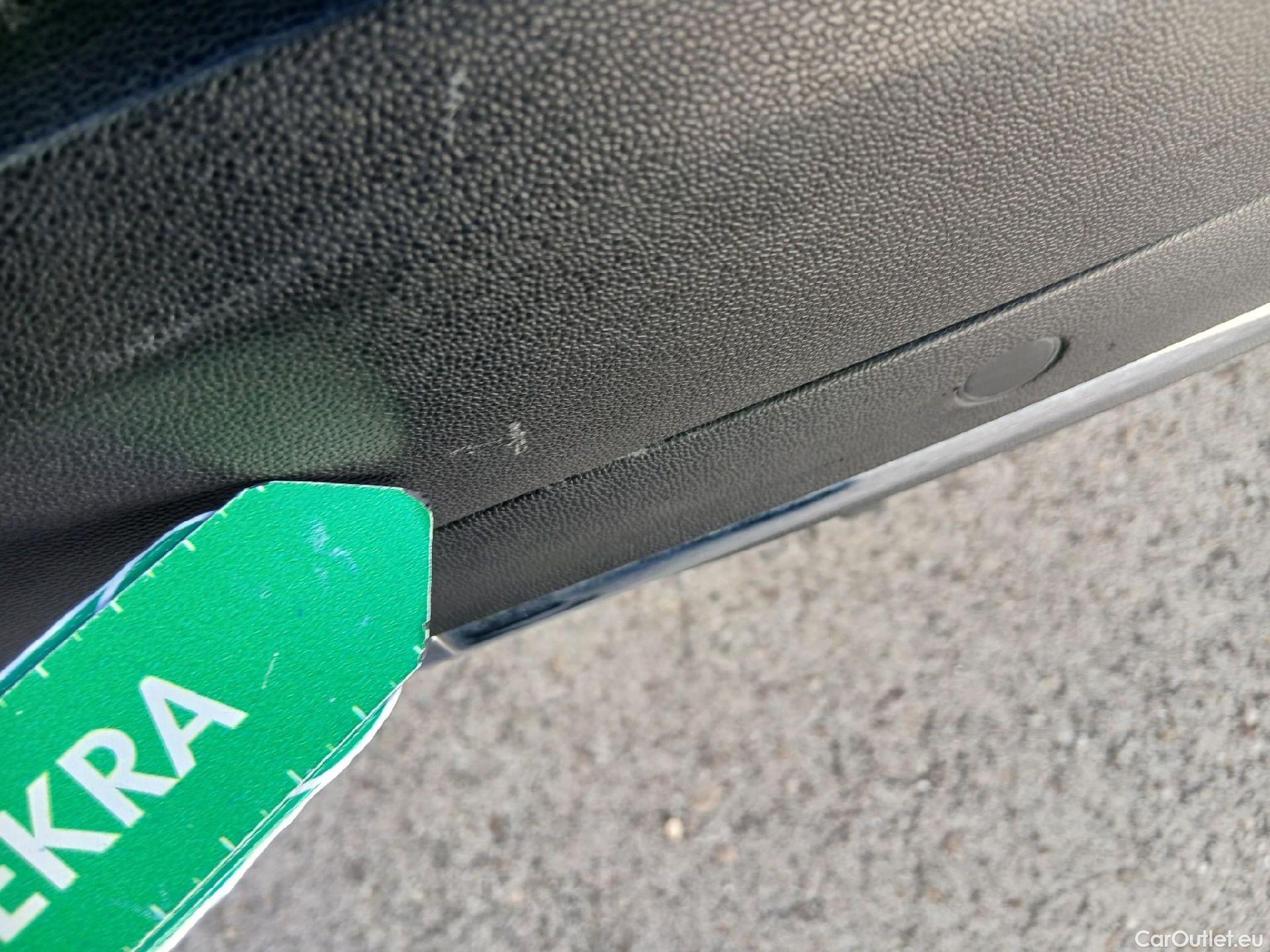  Mercedes  G-Klasee MERCEDES-BENZ Clase GLC / 2019 / 5P / todoterreno GLC 300 de 4MATIC #22