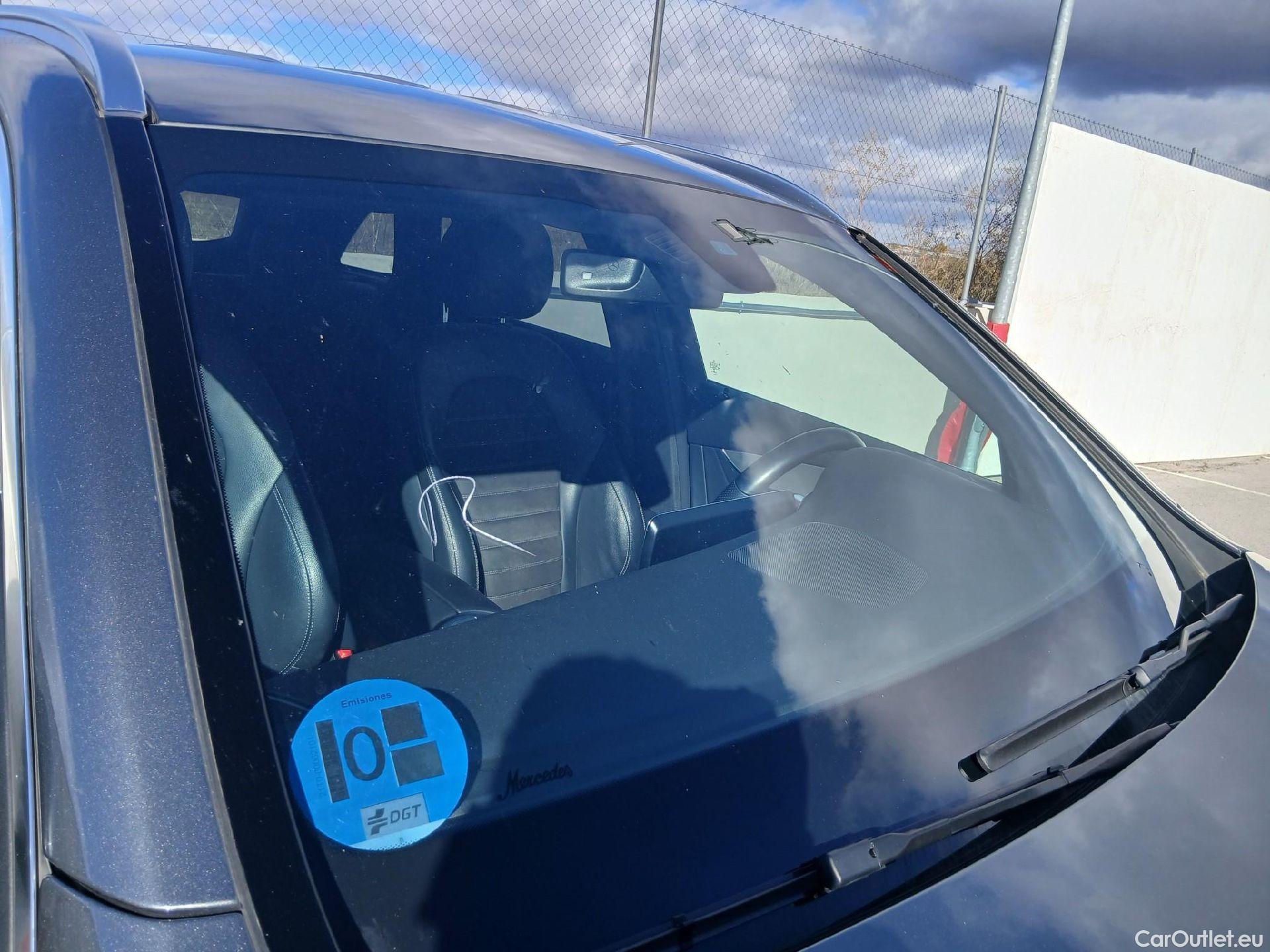  Mercedes  G-Klasee MERCEDES-BENZ Clase GLC / 2019 / 5P / todoterreno GLC 300 de 4MATIC #9