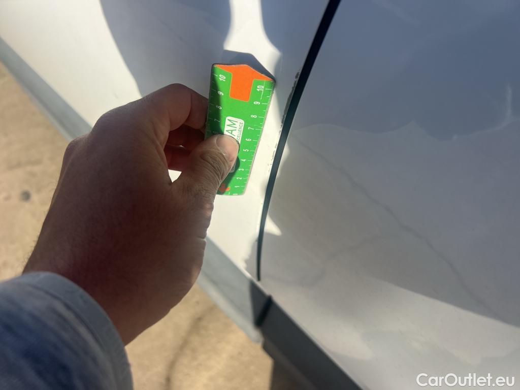  Opel   Grandland X OPEL Grandland / 2021 / 5P / todoterreno 1.5 CDTi Business Edition Auto #4