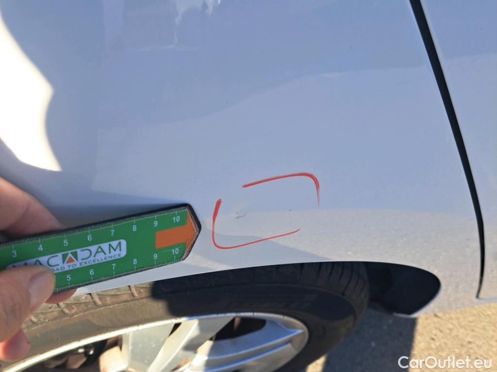  Skoda  Fabia SKODA  / 2018 / 5P / berlina con portón 1.0 TSI 81kW (110cv) Ambition Plus (CX) #27