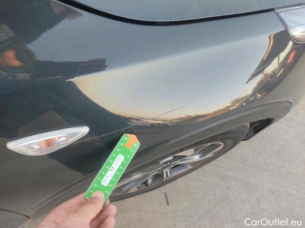  KIA  XCeed KIA  / 2019 / 5P / todoterreno 1.0 T-GDi Drive 88kW (120CV) #21