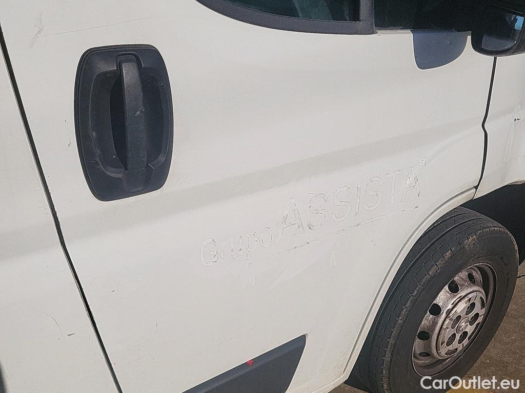  Peugeot  Boxer PEUGEOT  / 2014 / 4P / furgón 330 L1H1 BlueHDi 81KW (110CV) #45