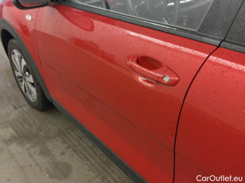  KIA  STONIC KIA  / 2017 / 5P / todoterreno 1.0 T-GDi 74kW (100CV) MHEV iMT Concept #15