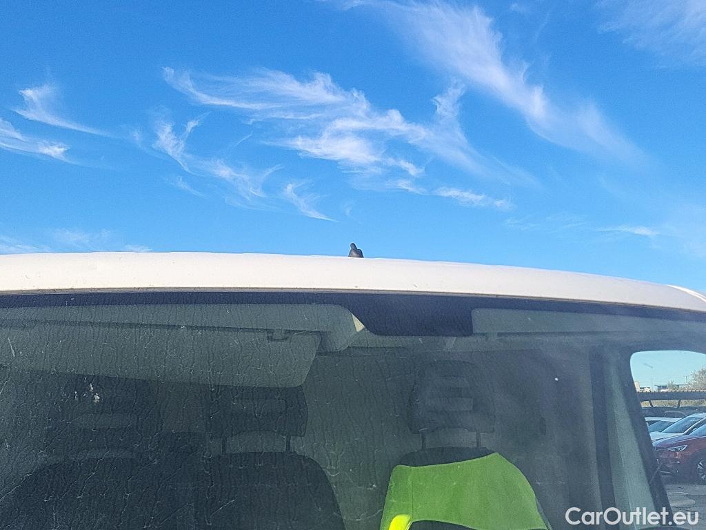  Peugeot  Boxer PEUGEOT  / 2014 / 4P / furgón 330 L1H1 BlueHDi 81KW (110CV) #49