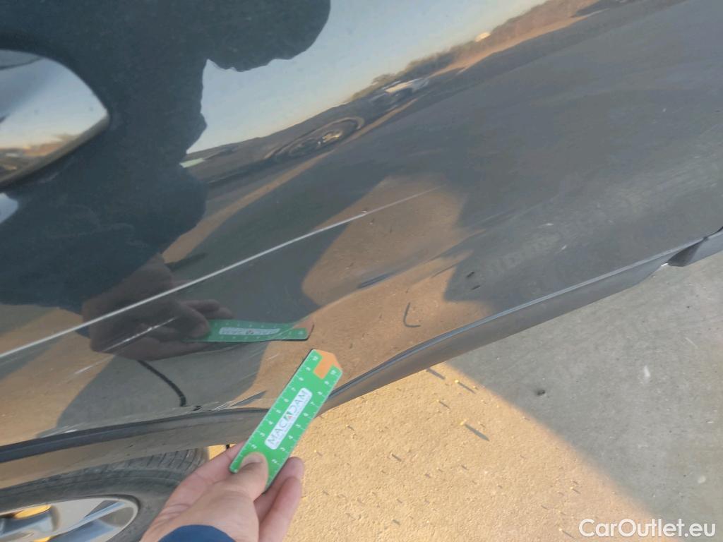  KIA  XCeed KIA  / 2019 / 5P / todoterreno 1.0 T-GDi Drive 88kW (120CV) #3