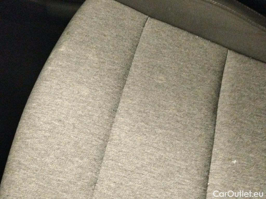  KIA  STONIC KIA  / 2017 / 5P / todoterreno 1.0 T-GDi 74kW (100CV) MHEV iMT Concept #7