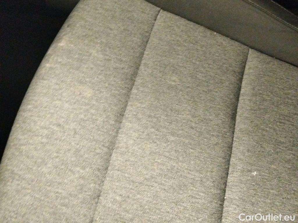  KIA  STONIC KIA  / 2017 / 5P / todoterreno 1.0 T-GDi 74kW (100CV) MHEV iMT Concept #8