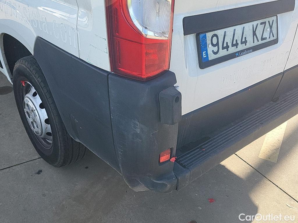  Peugeot  Boxer PEUGEOT  / 2014 / 4P / furgón 330 L1H1 BlueHDi 81KW (110CV) #23