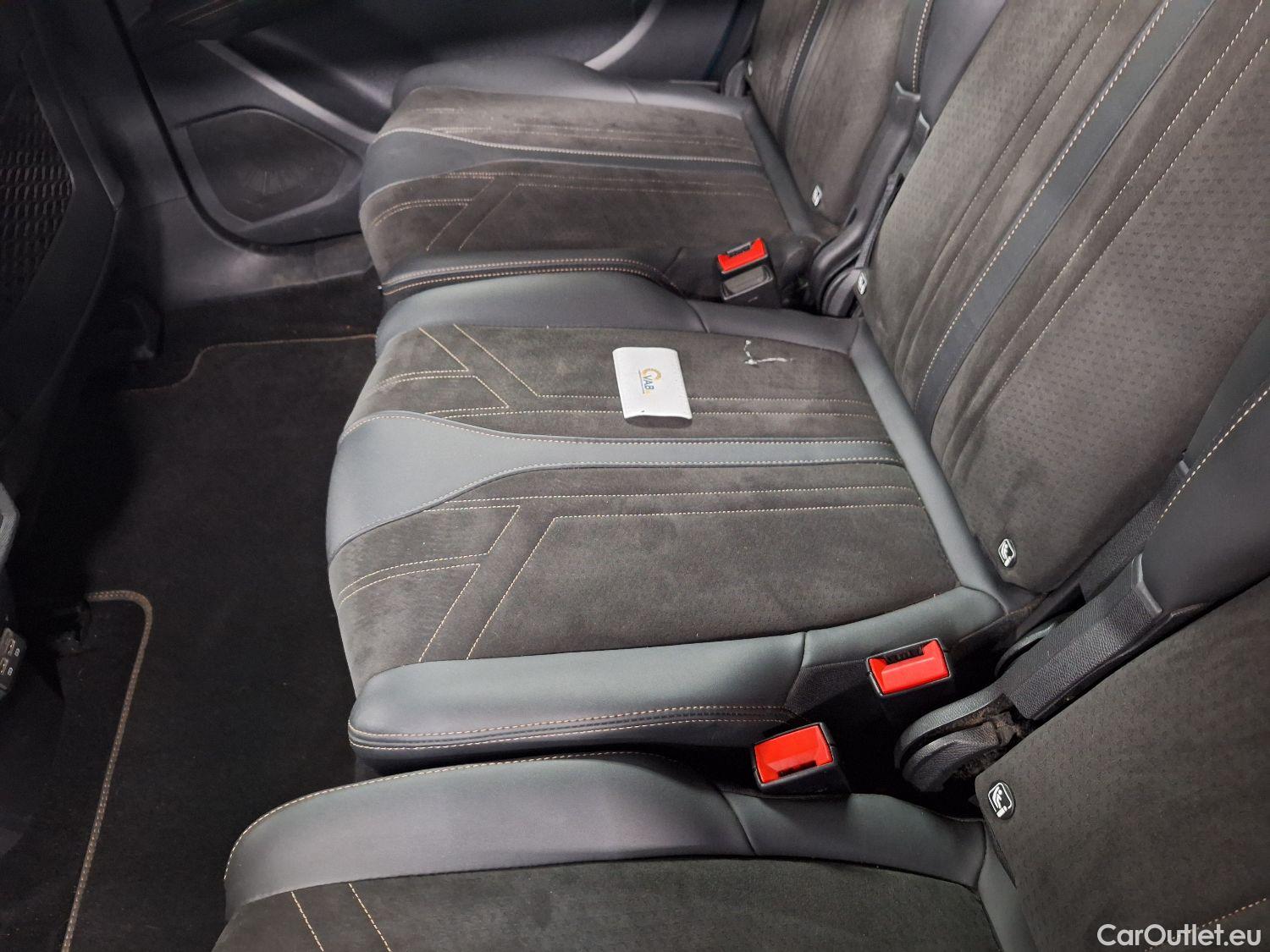  Peugeot  5008 Peugeot,  FL'20, Peugeot  1.5 BlueHDi 96kW S&S EAT8 GT Pack 5d #31