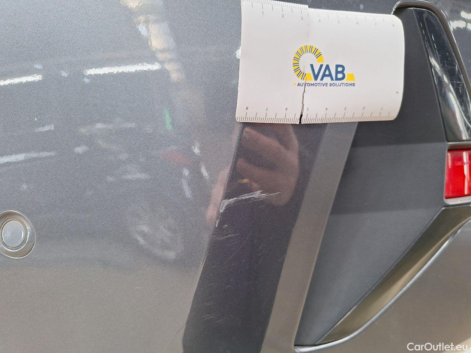  Bmw  Serie 3 BMW, 3-serie '18, BMW 3 Reeks Berline 318iA (115 kW) 4d #6