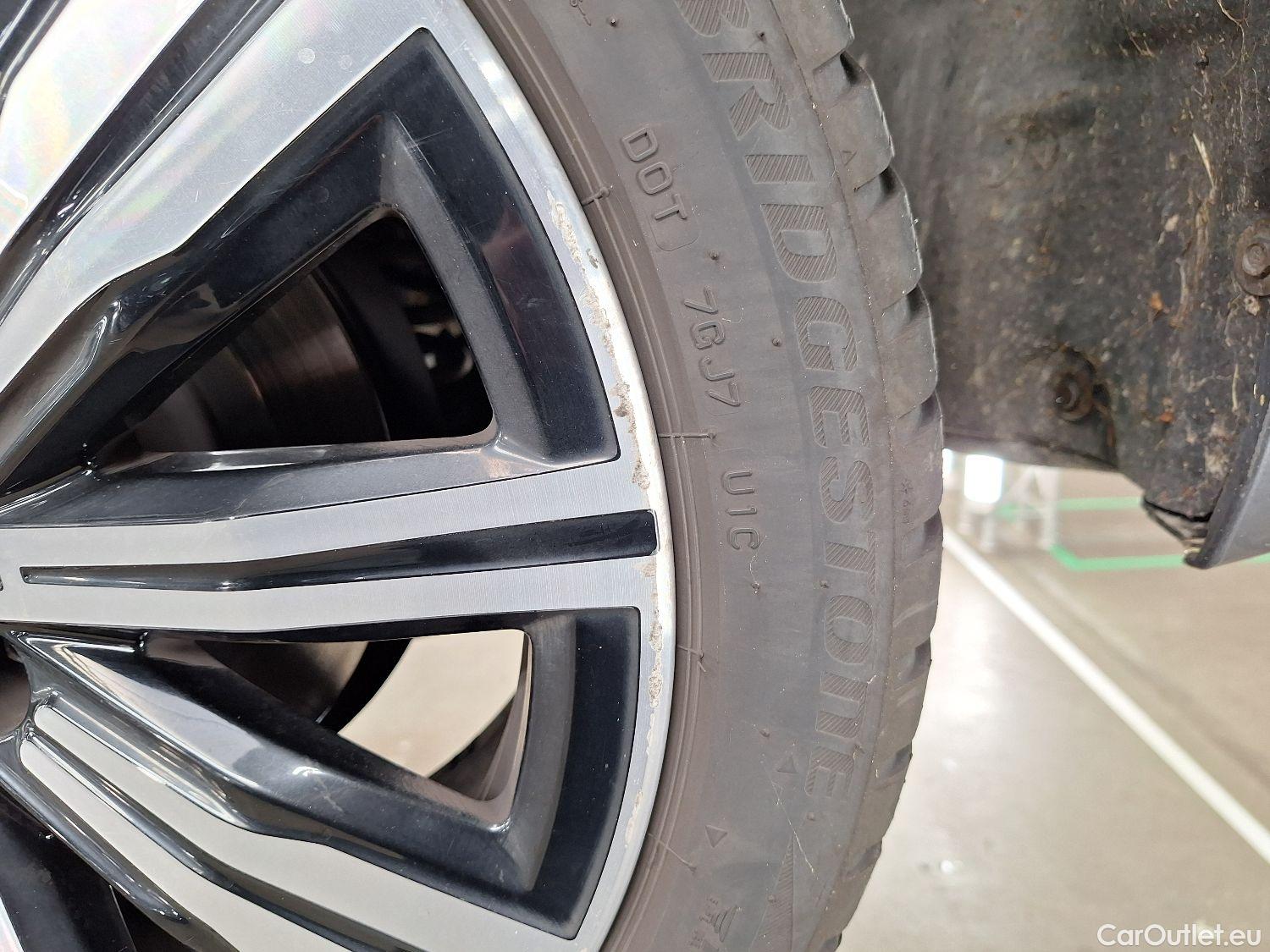  Bmw  Serie 3 BMW, 3-serie '18, BMW 3 Reeks Berline 318iA (115 kW) 4d #9