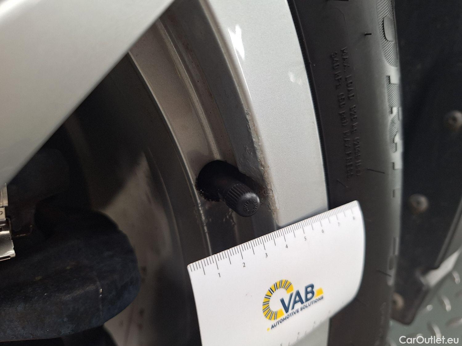  Skoda  ENYAQ Skoda,  '21 BEV, Skoda  iV 80 5d #16