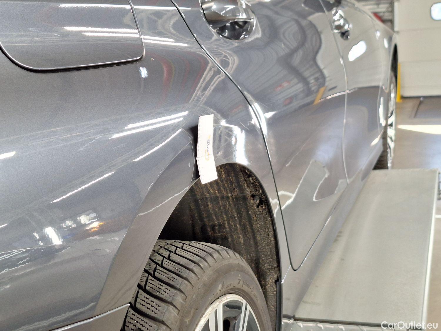  Bmw  Serie 3 BMW, 3-serie '18, BMW 3 Reeks Berline 318iA (115 kW) 4d #20