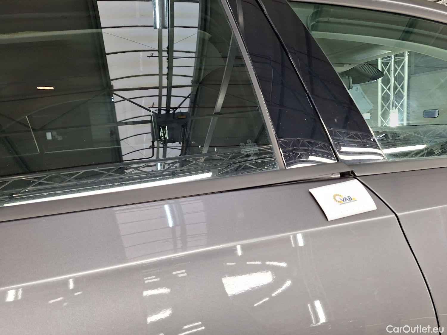  Mercedes  A-Klasse Mercedes, A-Class Berline '18, Mercedes-Benz  Limousine A 200d Business S #13