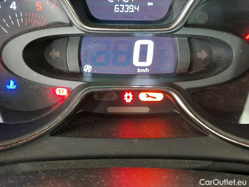  Renault  Captur RENAULT  5p Crossover Business dCi 90 - 18 #60