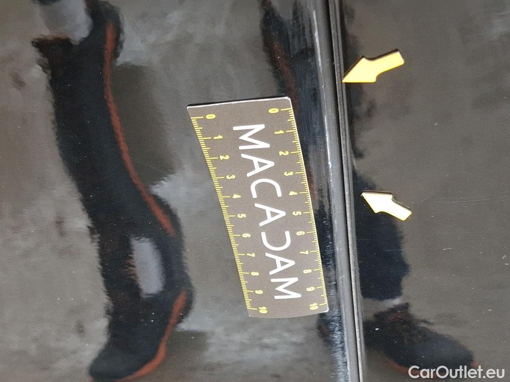  Renault  Captur RENAULT  5p Crossover Business dCi 90 - 18 #63