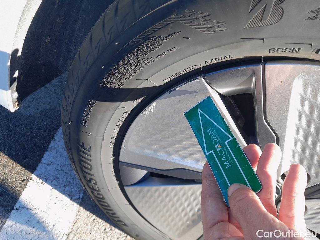  Hyundai   Ioniq HYUNDAI / 2019 / 5P / berlina con portón 1.6 GDI HEV Klass DCT #17