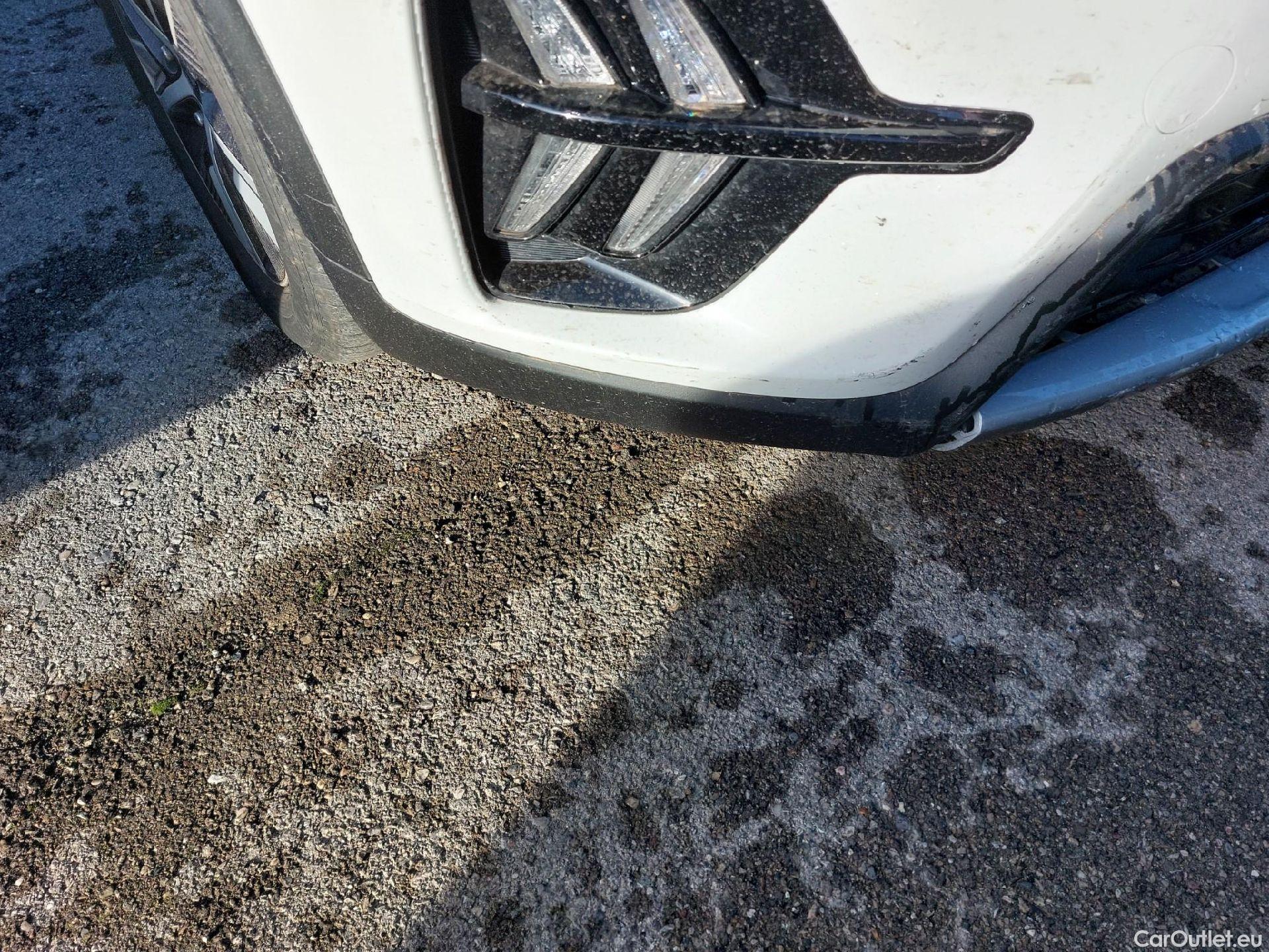  KIA  Niro KIA  / 2019 / 5P / crossover 1.6 GDi HEV 104kW (141CV) Drive #5