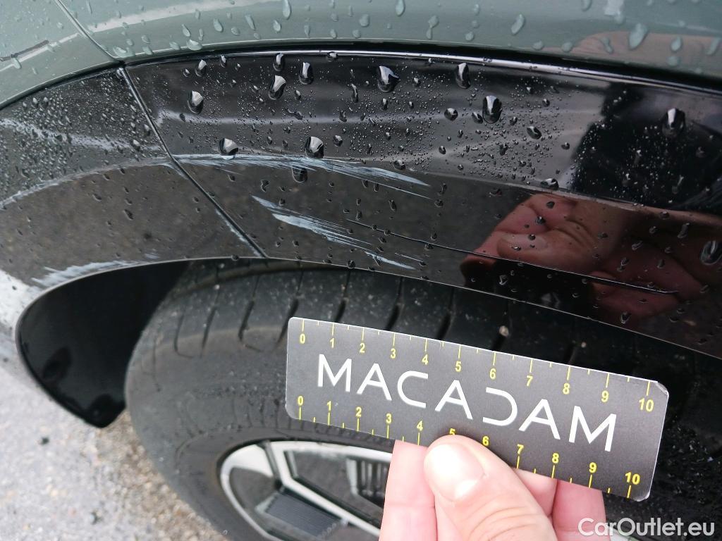  KIA  Niro KIA  / 2022 / 5P / crossover 1.6 GDi PHEV 135kW (183CV) Drive #11