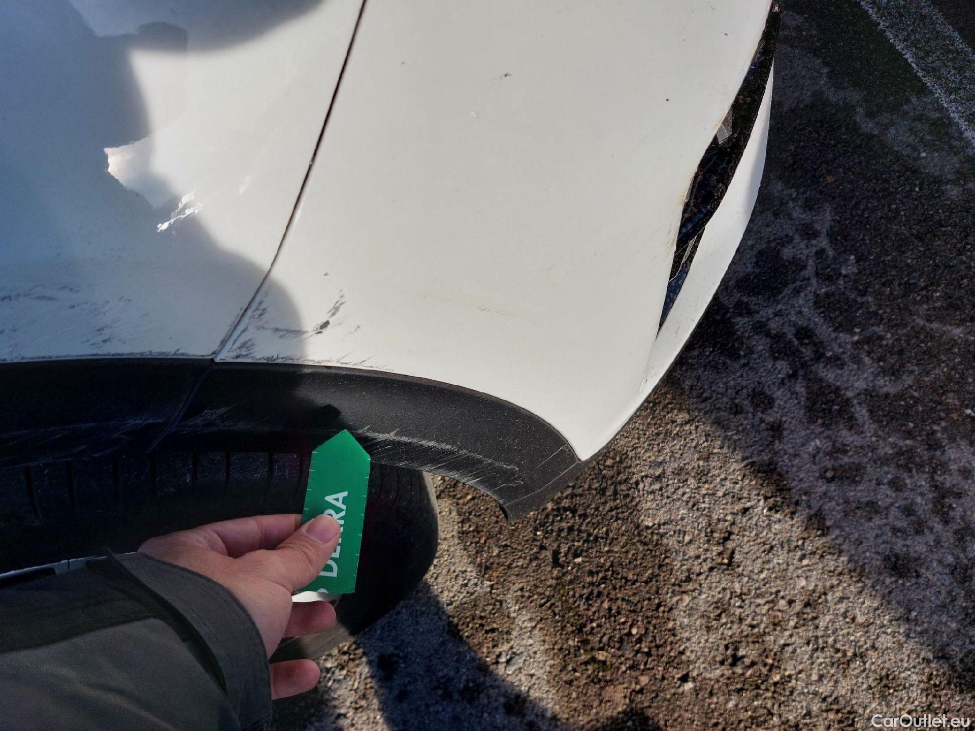  KIA  Niro KIA  / 2019 / 5P / crossover 1.6 GDi HEV 104kW (141CV) Drive #46