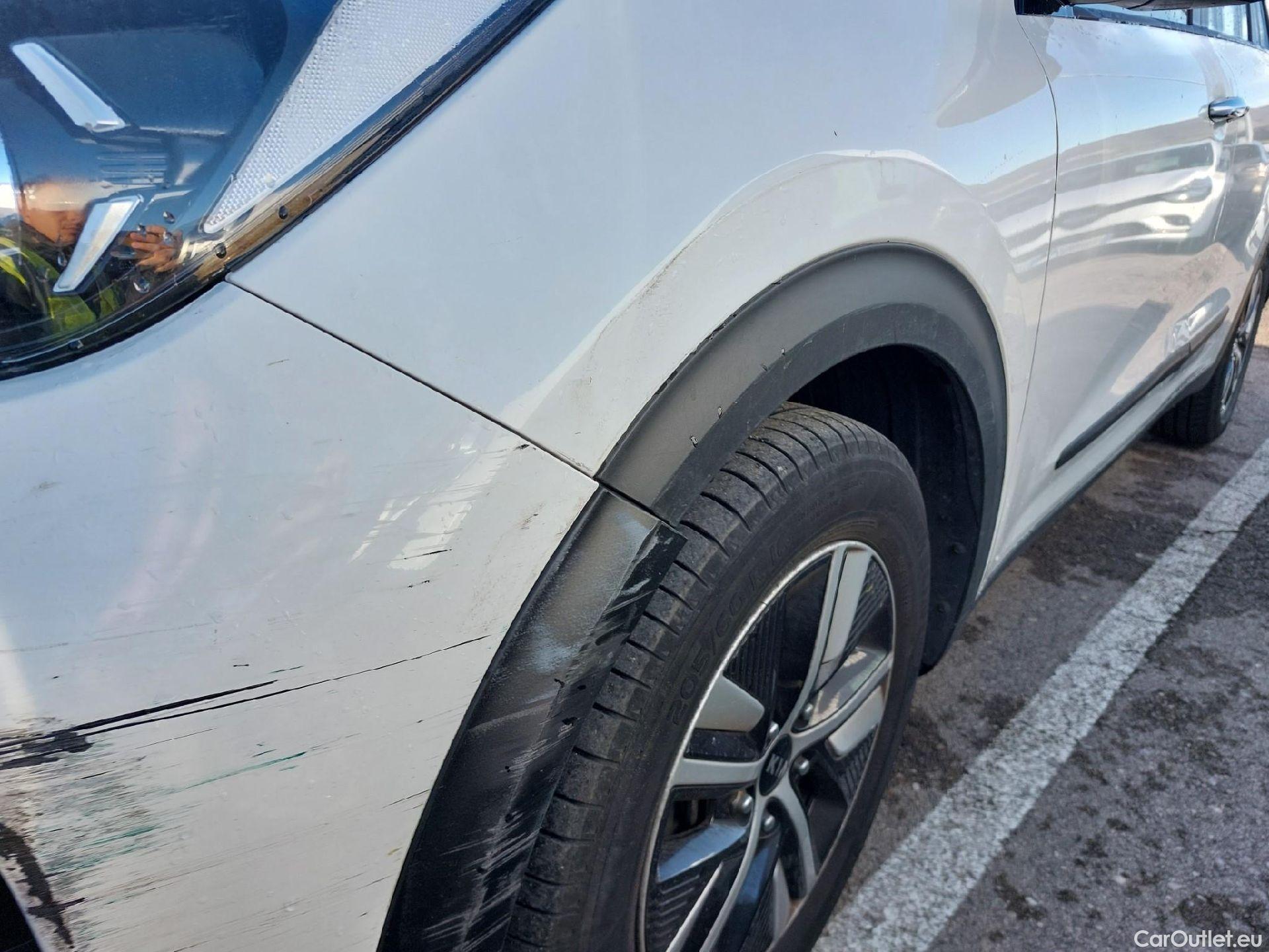  KIA  Niro KIA  / 2019 / 5P / crossover 1.6 GDi HEV 104kW (141CV) Drive #16