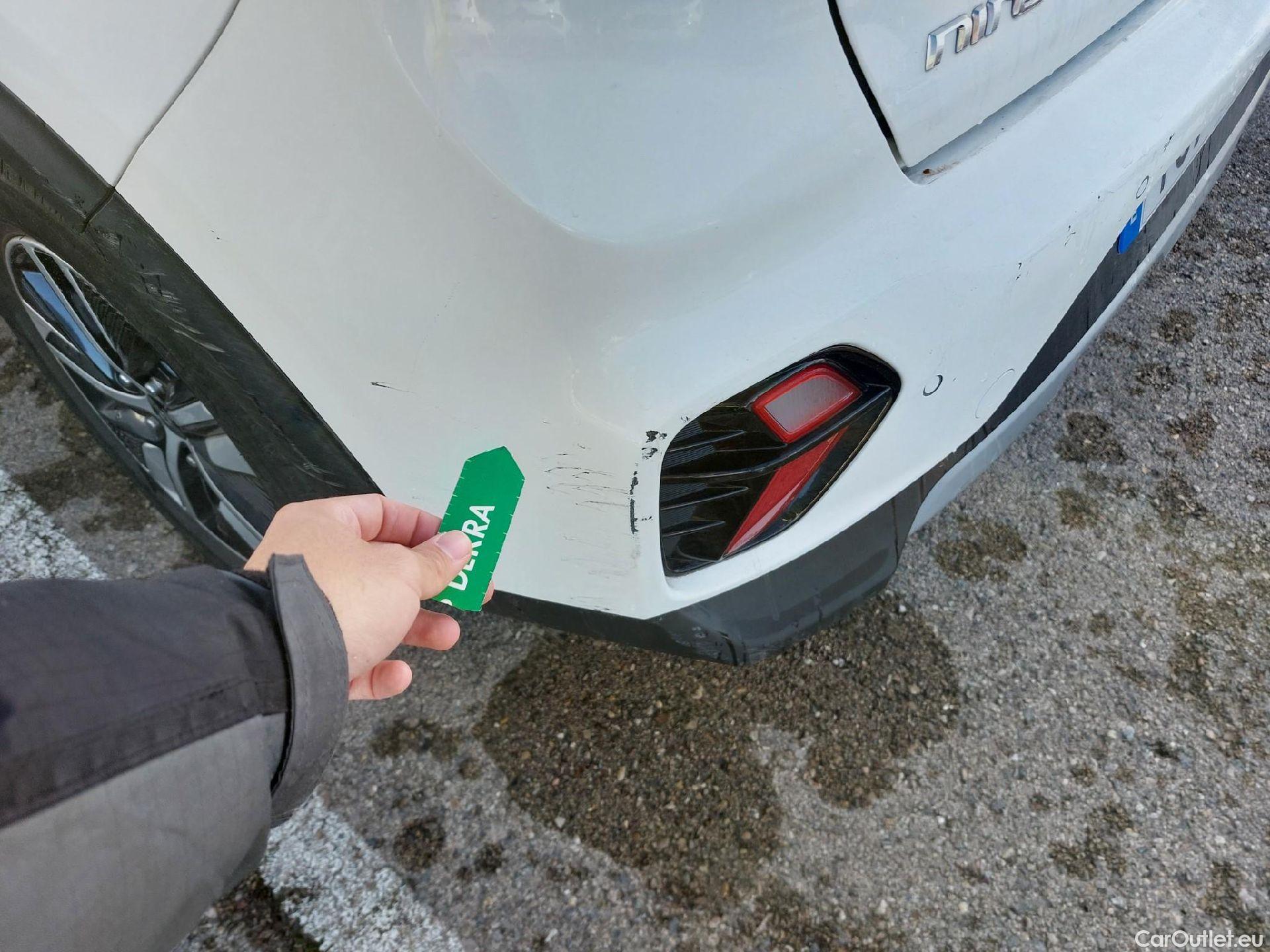  KIA  Niro KIA  / 2019 / 5P / crossover 1.6 GDi HEV 104kW (141CV) Drive #28