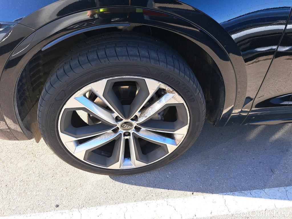  Audi  Q5 AUDI  SPORTBACK / 2020 / 5P / todoterreno Black line 40 TDI 150kW quattro-ultra #3