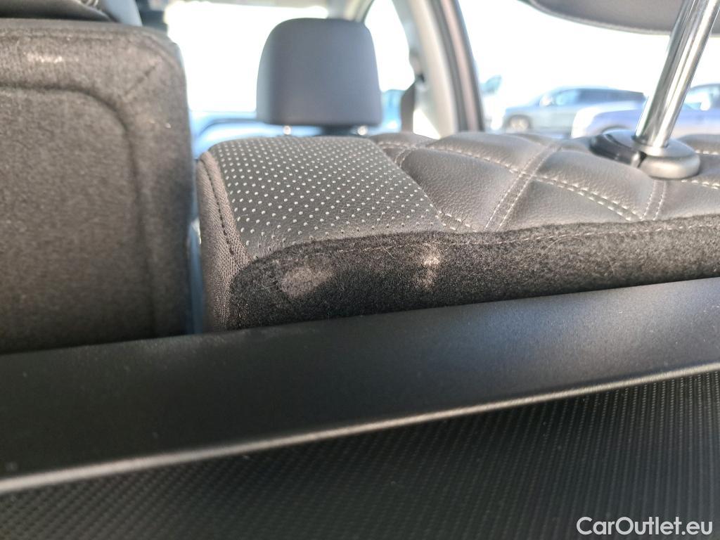  Hyundai  Santa Fe HYUNDAI  / 2021 / 5P / todoterreno 1.6 TGDi HEV Tecno Auto 4x2 #18