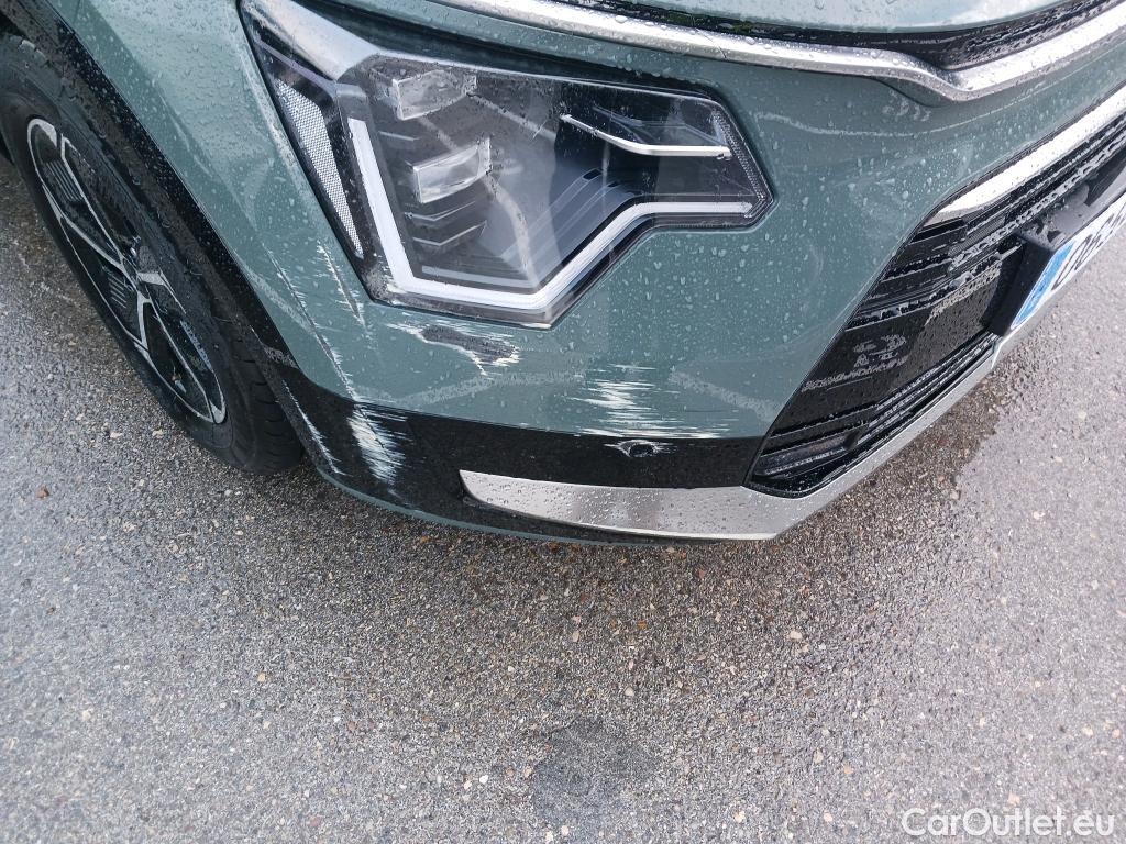  KIA  Niro KIA  / 2022 / 5P / crossover 1.6 GDi PHEV 135kW (183CV) Drive #8