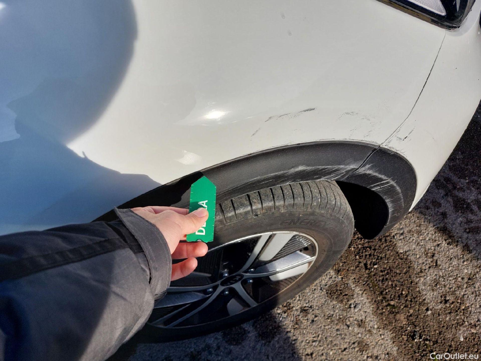  KIA  Niro KIA  / 2019 / 5P / crossover 1.6 GDi HEV 104kW (141CV) Drive #44