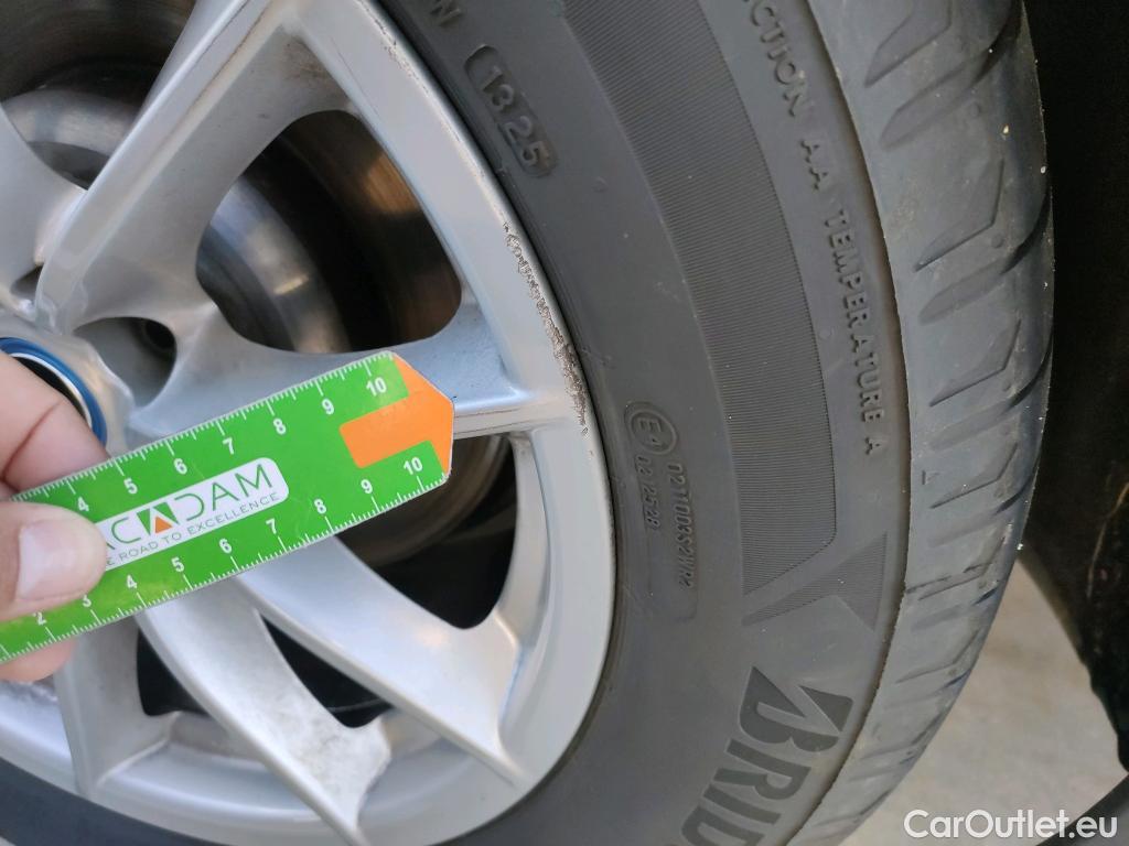  Bmw  Serie 5 BMW  / 2020 / 4P / sedán 530e #12