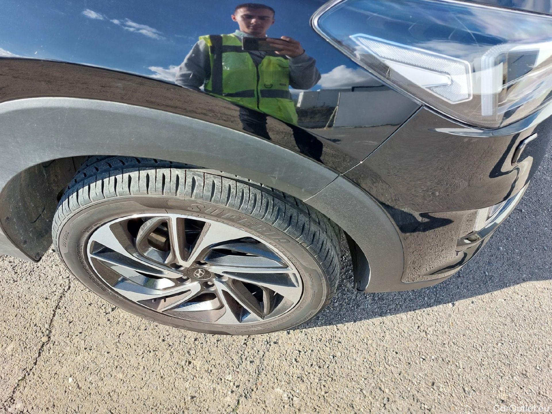  Hyundai  Tucson HYUNDAI  / 2018 / 5P / todoterreno 1.6 CRDI 100kW (136CV) 48V Style DT 4X2 #20