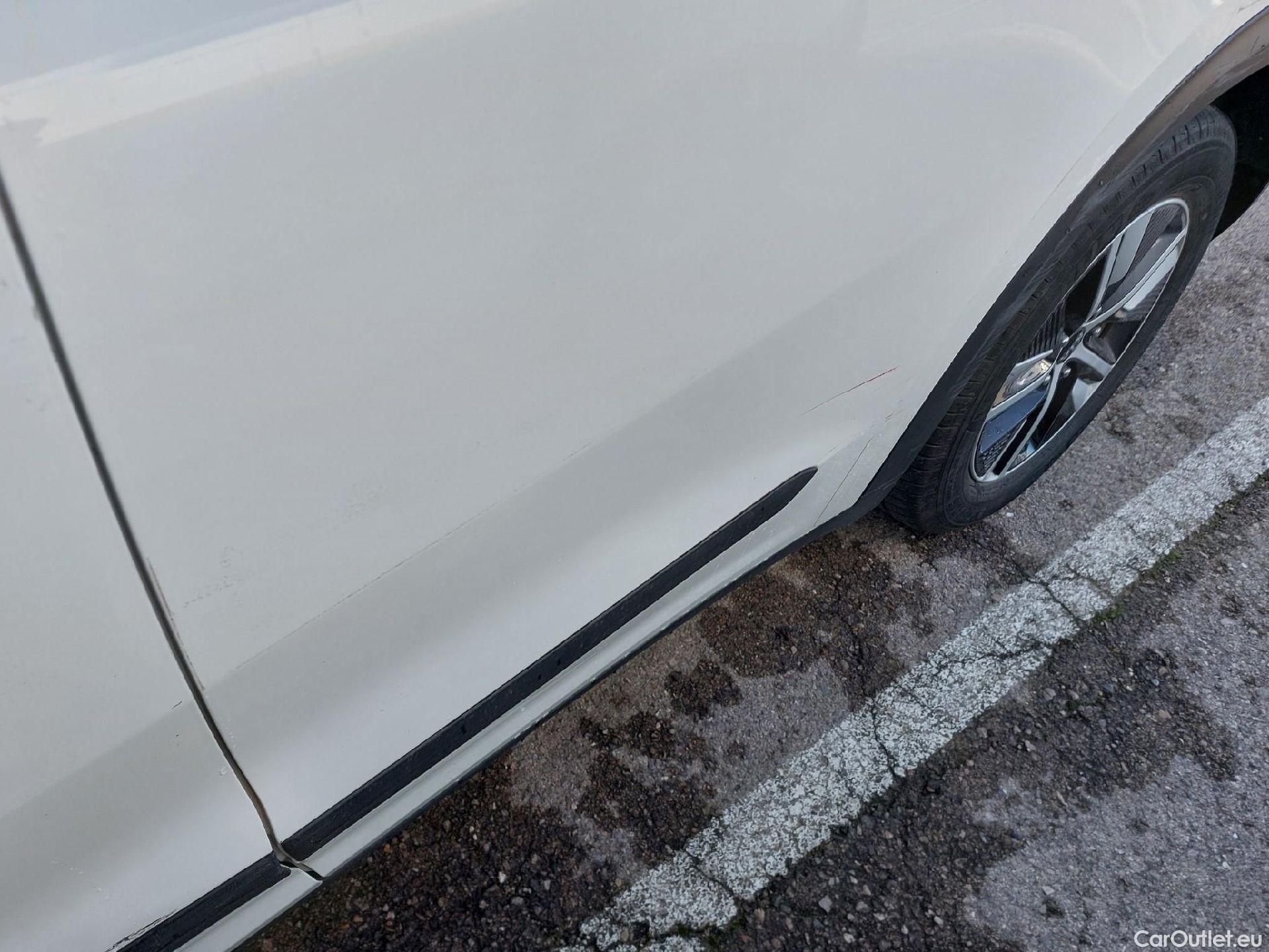  KIA  Niro KIA  / 2019 / 5P / crossover 1.6 GDi HEV 104kW (141CV) Drive #19