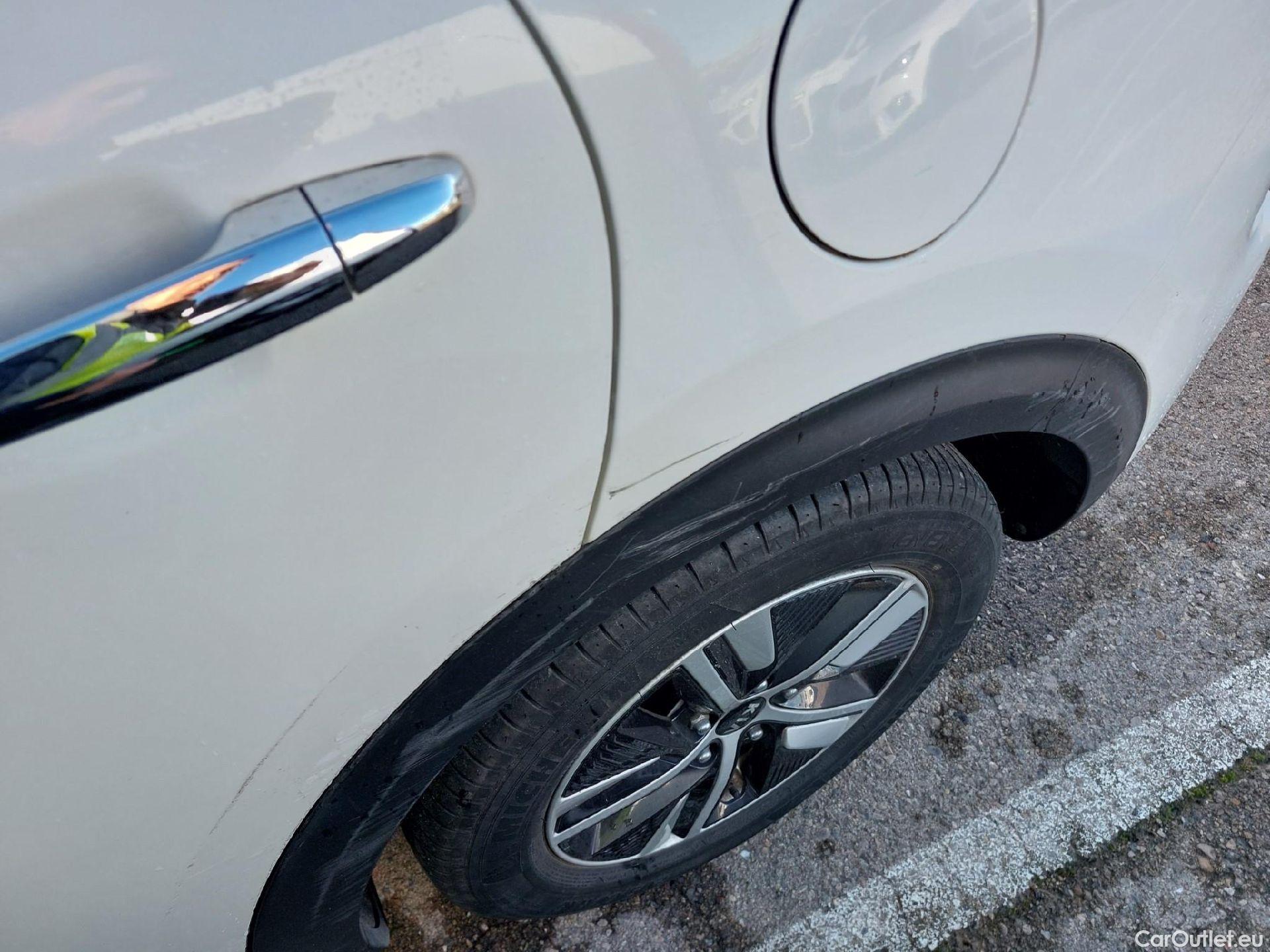  KIA  Niro KIA  / 2019 / 5P / crossover 1.6 GDi HEV 104kW (141CV) Drive #23