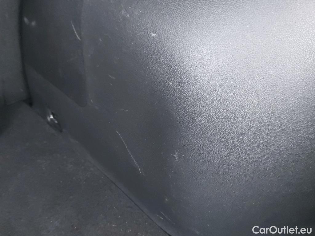  KIA  Niro KIA  / 2019 / 5P / crossover 1.6 GDi HEV 104kW (141CV) Drive #13