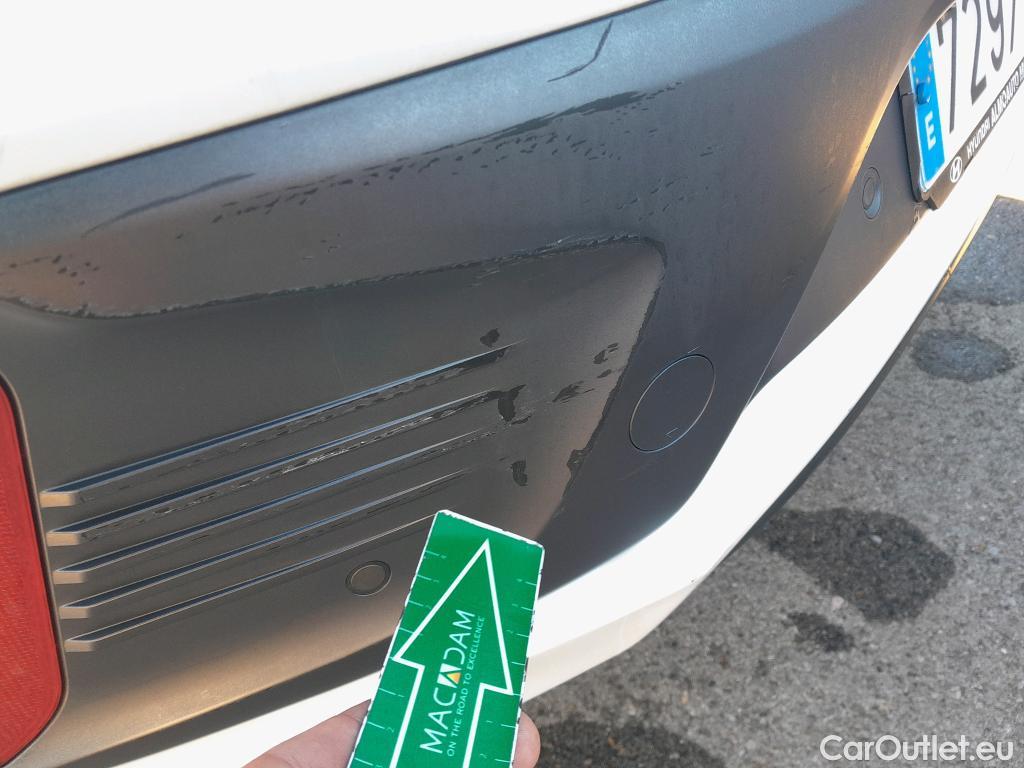  Hyundai   Ioniq HYUNDAI / 2019 / 5P / berlina con portón 1.6 GDI HEV Klass DCT #19