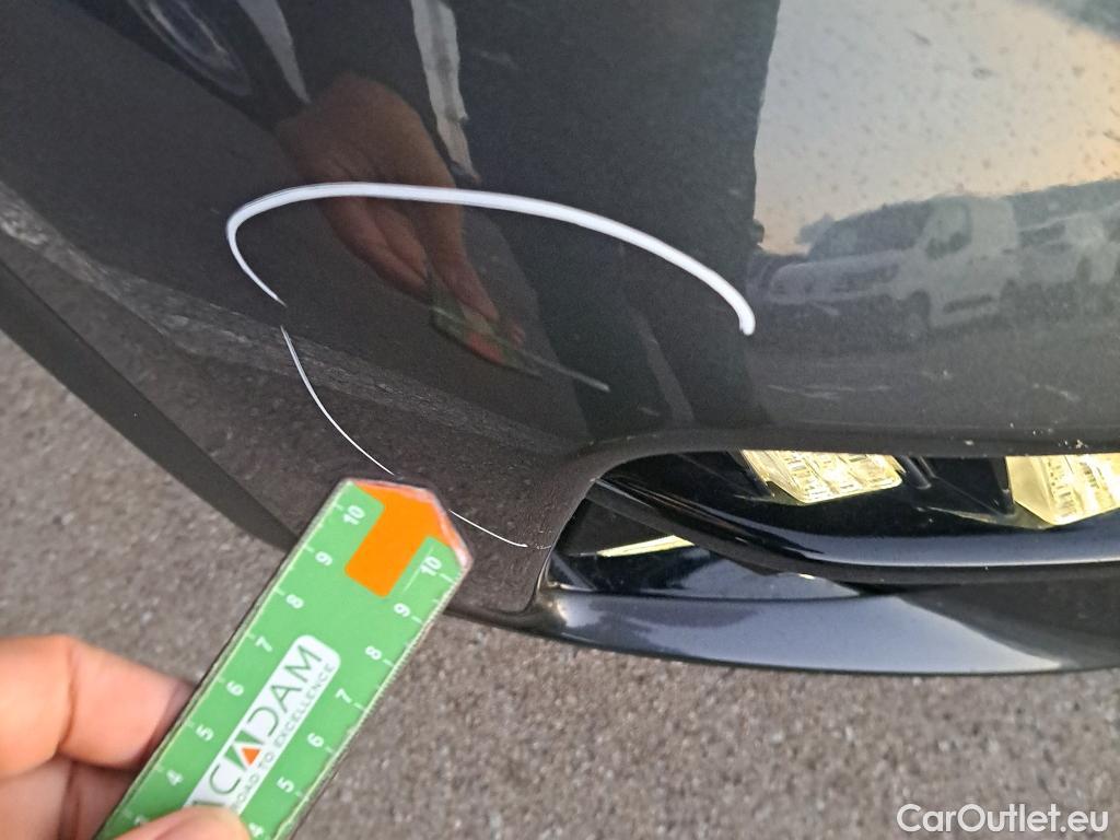  KIA  Niro KIA  / 2019 / 5P / crossover 1.6 GDi HEV 104kW (141CV) Emotion #12