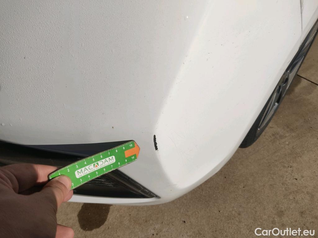  Hyundai   Ioniq HYUNDAI / 2019 / 5P / berlina con portón 1.6 GDI HEV Tecno DCT #7