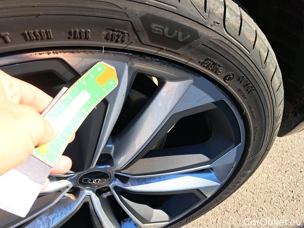  Audi  Q5 AUDI  SPORTBACK / 2020 / 5P / todoterreno Black line 40 TDI 150kW quattro-ultra #8