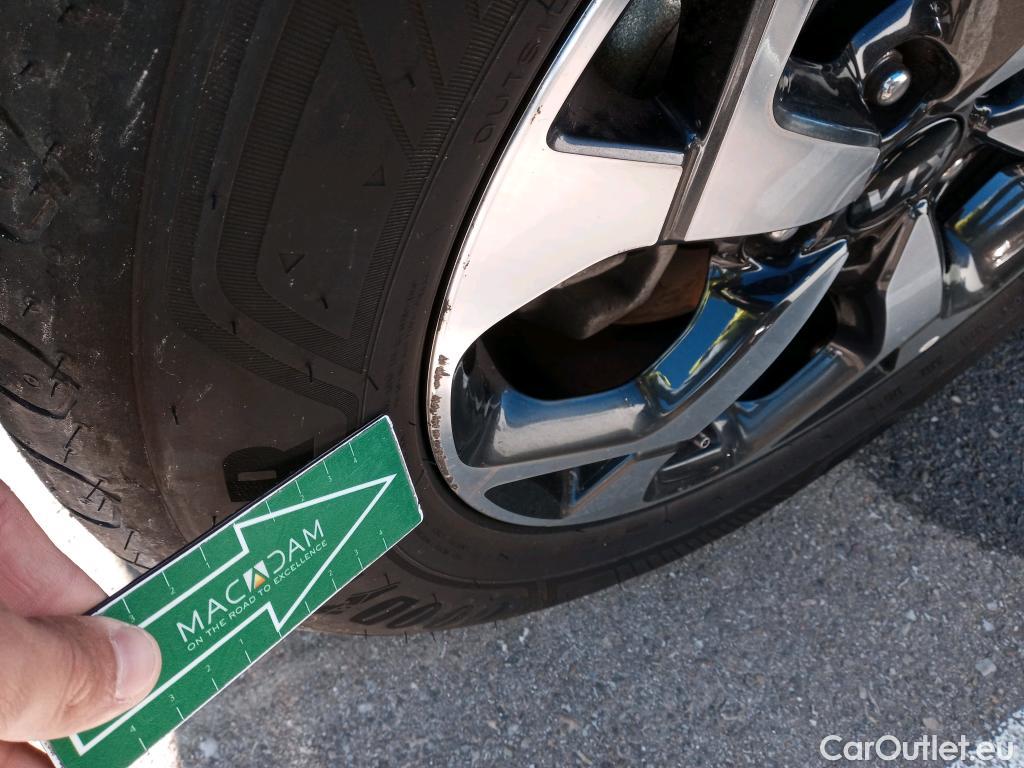  KIA  Sportage KIA  / 2018 / 5P / todoterreno 1.6 MHEV Drive Plus 100kW (136CV) 4x2 #5