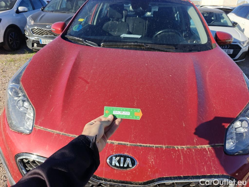  KIA  Sportage KIA  / 2018 / 5P / todoterreno 1.6 MHEV Drive 85kW (115CV) 4x2 #47