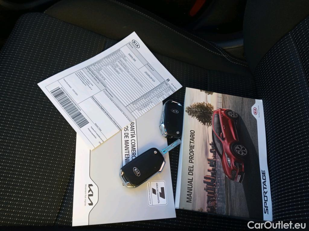  KIA  Sportage KIA  / 2018 / 5P / todoterreno 1.6 MHEV Drive Plus 100kW (136CV) 4x2 #15