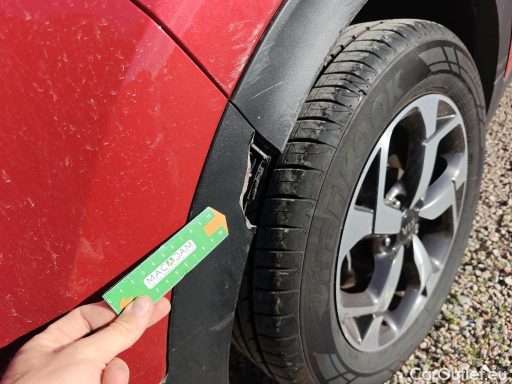  KIA  Sportage KIA  / 2018 / 5P / todoterreno 1.6 MHEV Drive 85kW (115CV) 4x2 #2