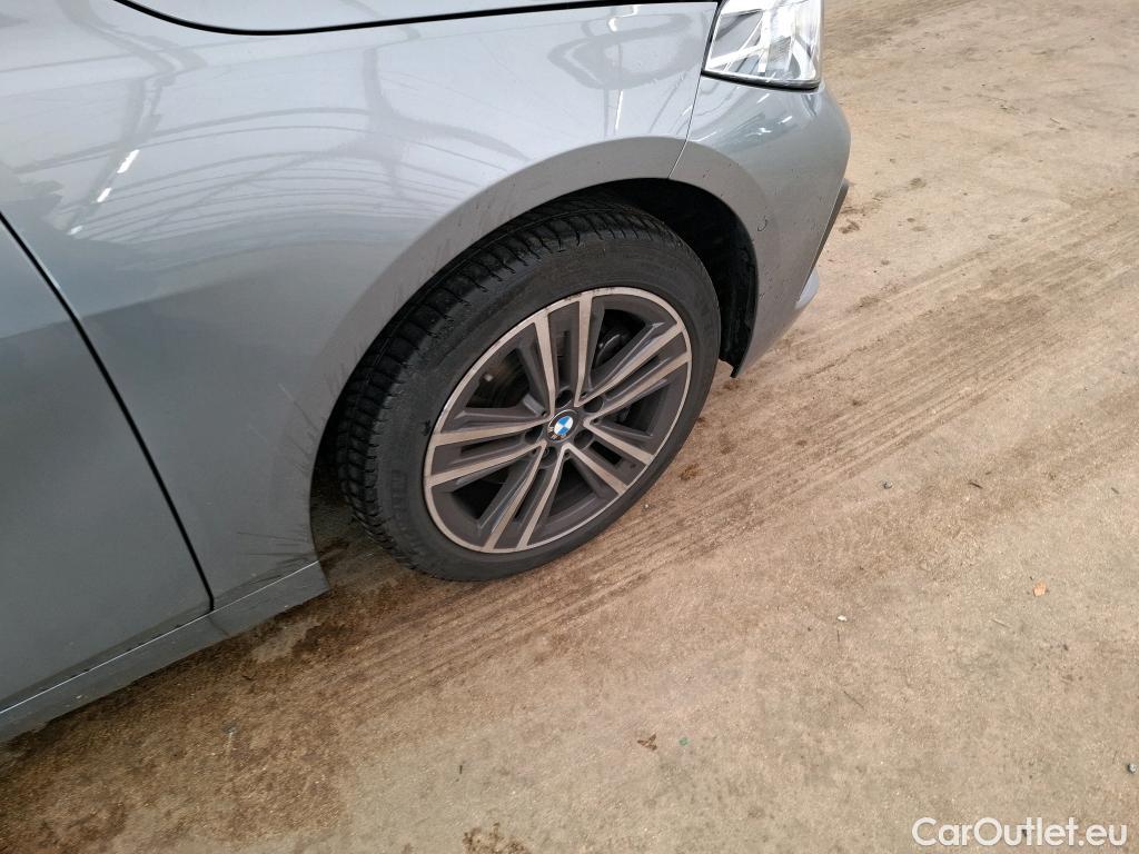  Bmw  Serie 1 BMW Série 1 / 2019 / 5P / Berline 116i DKG7 Business Design #29