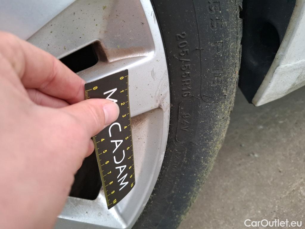  Peugeot  308  5p Berline BlueHDi 130 Active Business / TRANSFO VP/VF
 #8