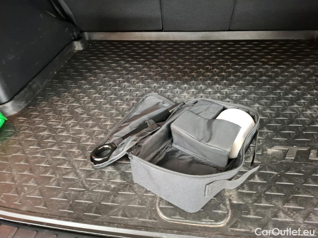  Hyundai  Tucson  Business Hybrid 2WD 1.6 T-GDI 230CV BVA6 E6d #23