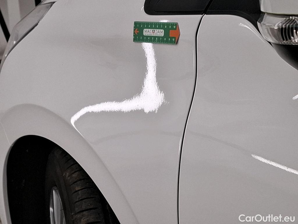  Peugeot  208  Active Business 1.6 HDi 75CV BVM5 E6 #11