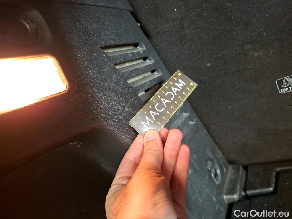  Peugeot  3008  Active Business 1.5 HDi 130CV BVA8 E6d #16